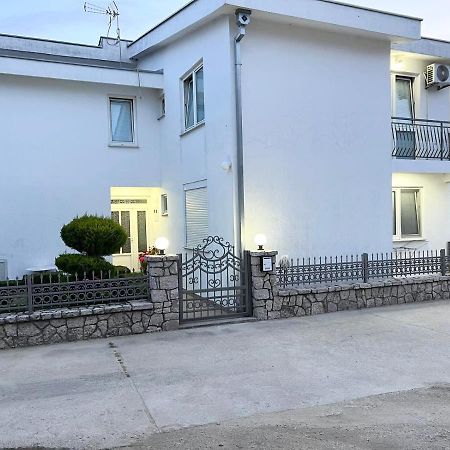 Kasneci Apartments Улцинь Экстерьер фото