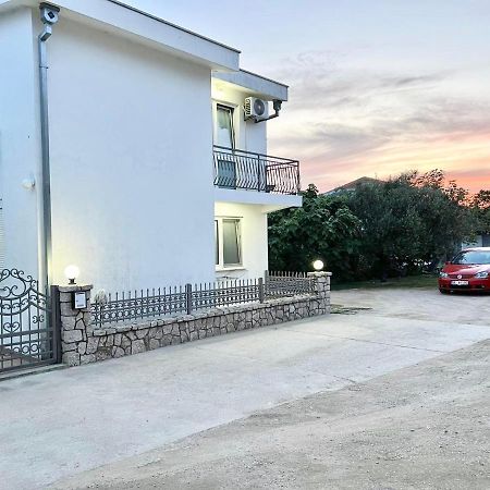 Kasneci Apartments Улцинь Экстерьер фото