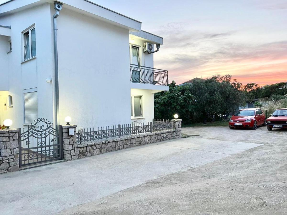Kasneci Apartments Улцинь Экстерьер фото